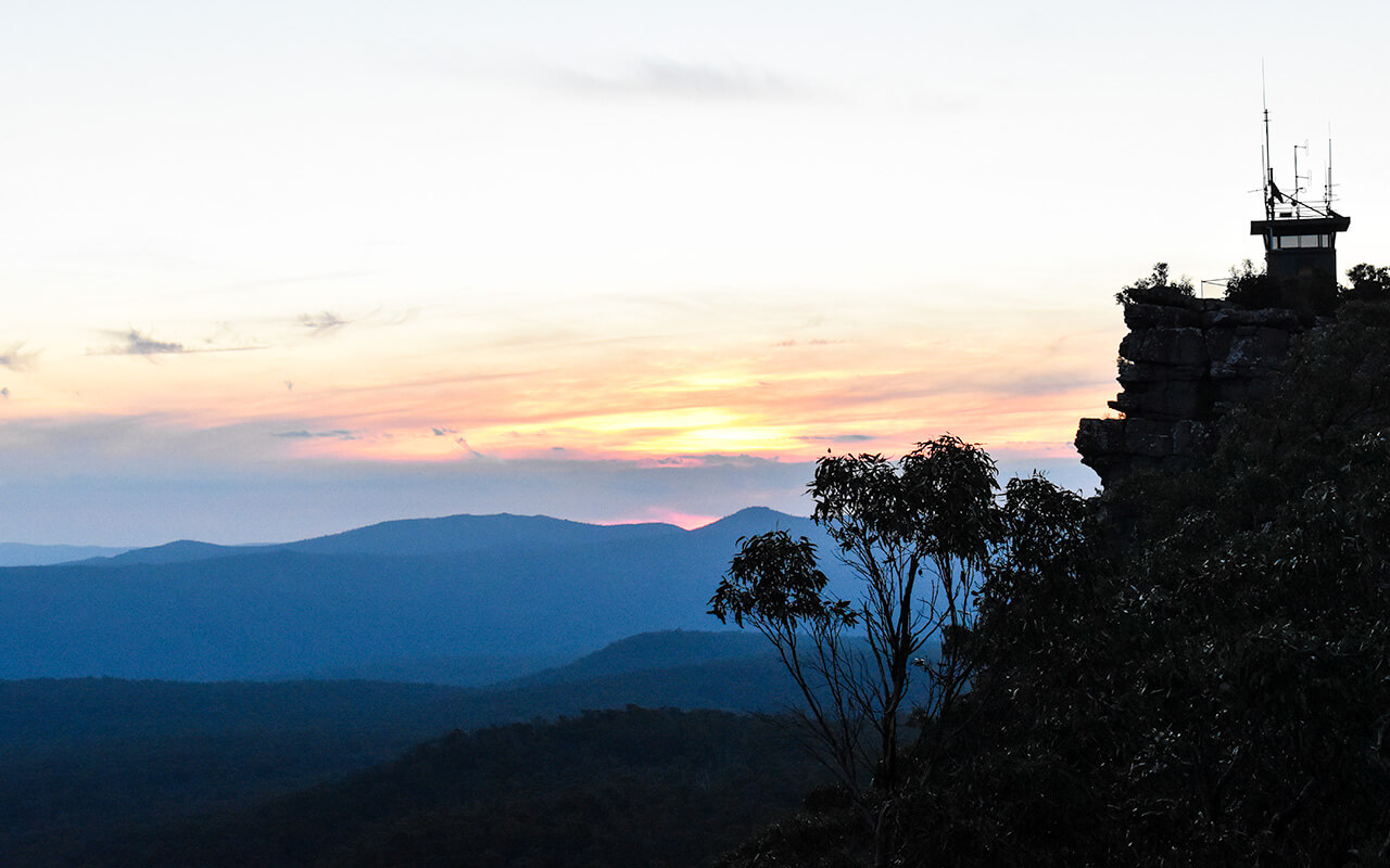 Watch the sunset on your Grampians National Park tour to catch those beautiful colours