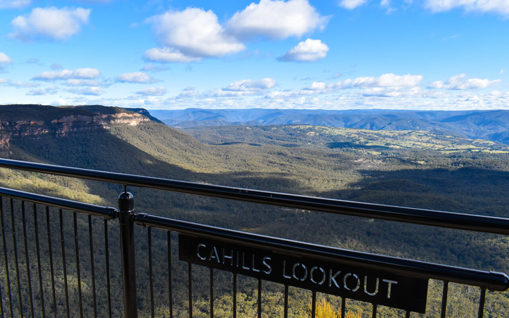 There are some beautiful lookouts in the Blue Mountains