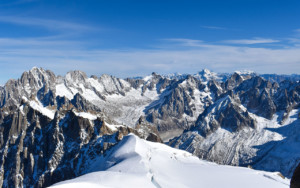 lesterlost-travel-france-alps-chamonix-aiguille-midi-featured-panorama