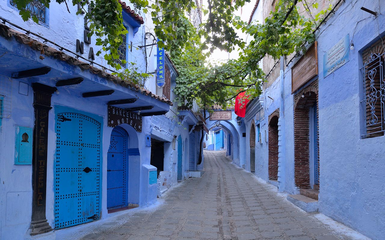 Early in the morning, the blue streets of Chefchaouen are pretty quiet