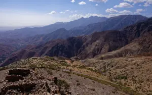 lesterlost-travel-morocco-driving-most-beautiful-most-dangerous-roads-tizi-test-thierry-mignon