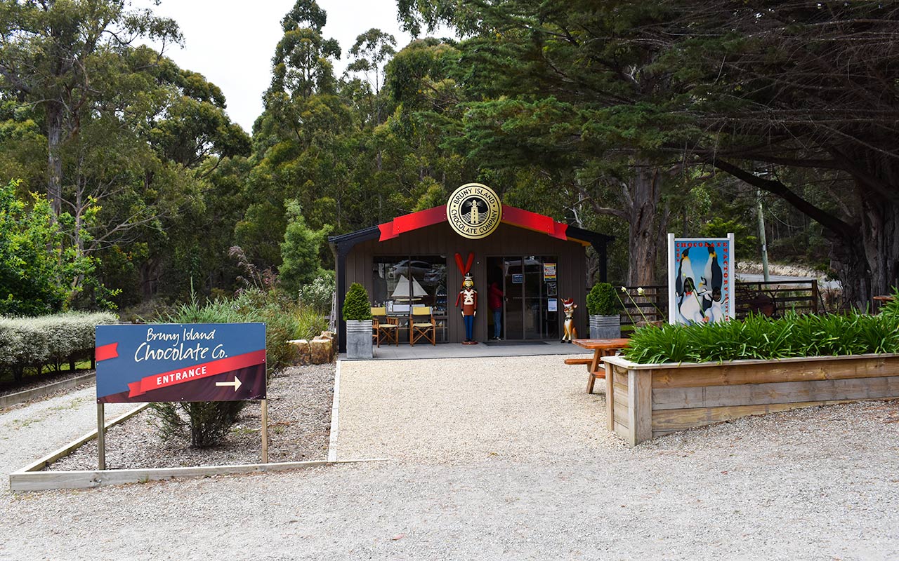 If you are interested in Bruny Island food, you can include a visit at the Chocolate Factory