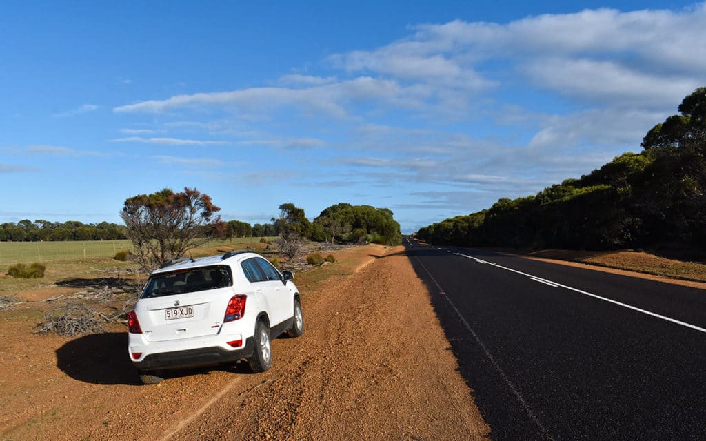 Drive on good asphalt roads in Australia