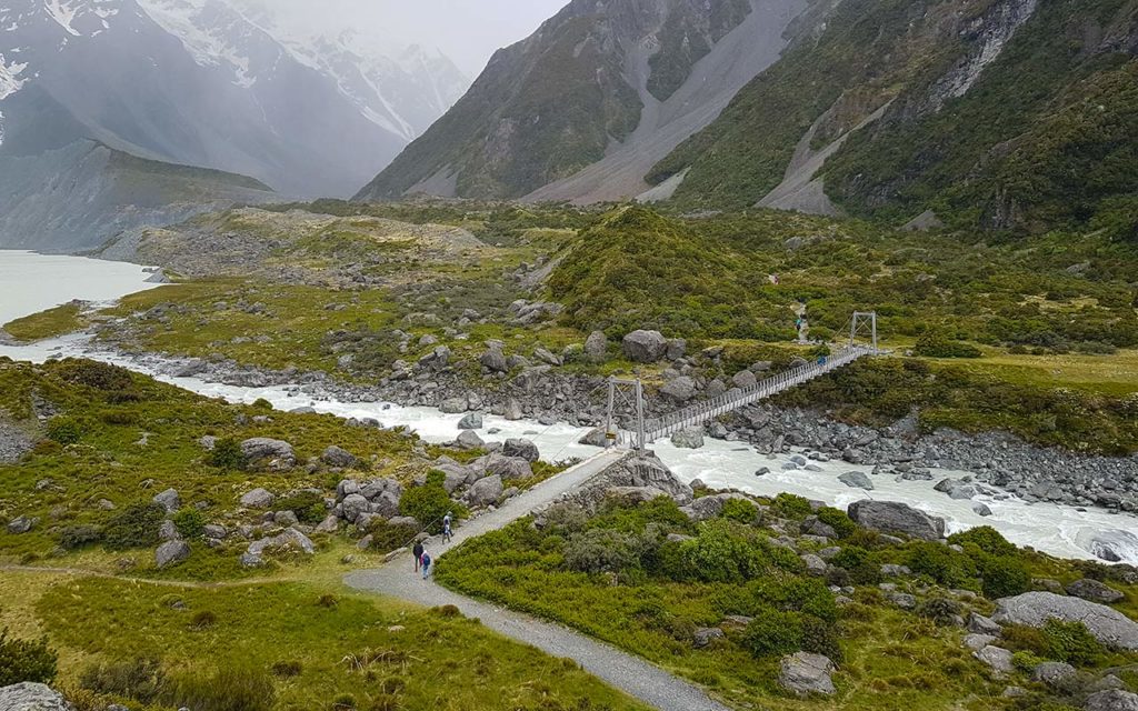 Hooker Valley Track is an easy New Zealand day walk