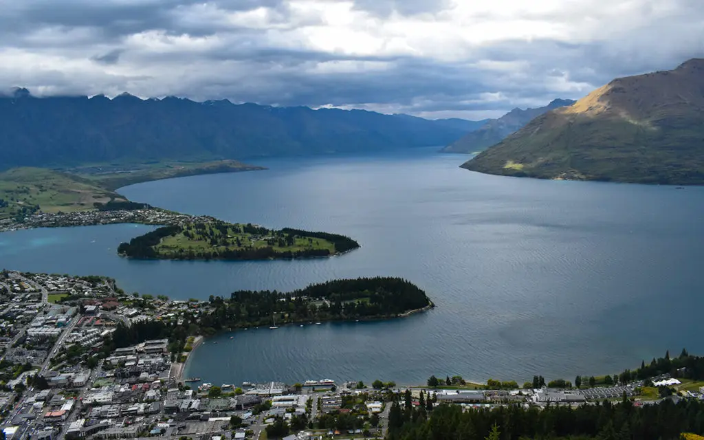 Queenstown Gondola has some beautiful views over Lake Wakatipu