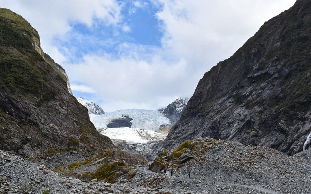 You can get a better view of Franz Josef Glacier in a helicopter tour