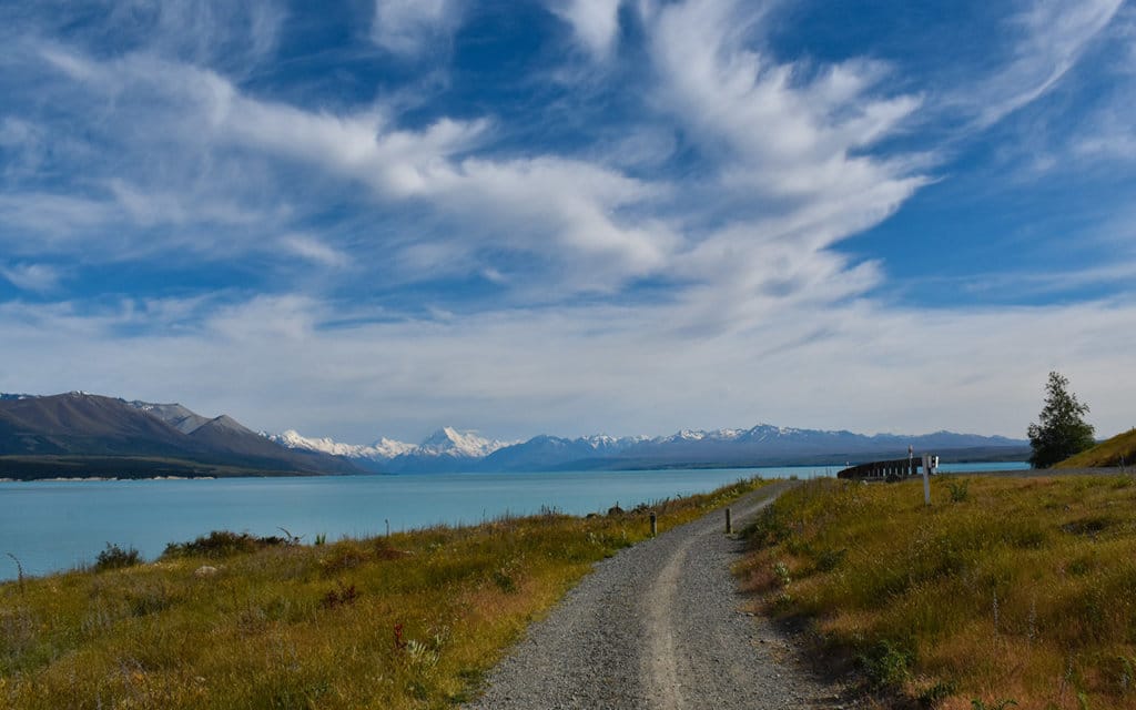 Mount Cook is visible in the background of Lake Pukaki