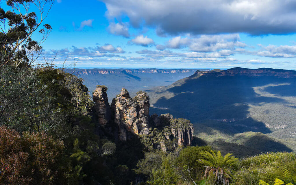 The Blue Mountains are an easy drive for a weekend away from Sydney